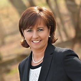 Dr. Cindy Gnadinger